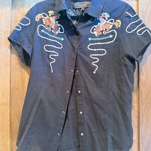 Women’s Black Embroidered Short Sleeve Shirt